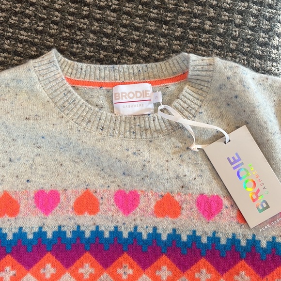 Brodie Cashmere Rainbow Fairisle Jumper 100% cashmere - Picture 2 of 6